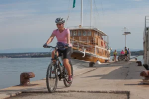 cycling Croatian islands bike cruise