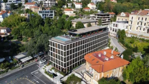 dji_fly_20240921_092622_72_1726903730738_photo_optimized