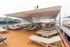 Equator_sundeck - 006