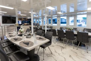 Equator_restoran - 003