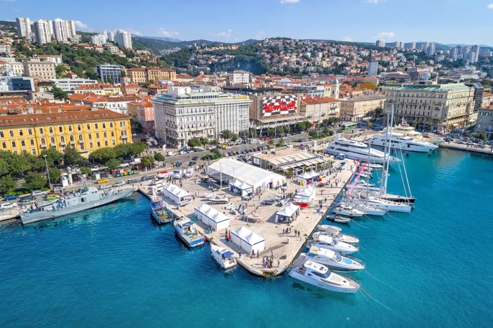 Rijeka_city_center_0