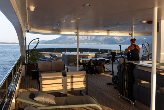 Aurelia eksterijer - 0131