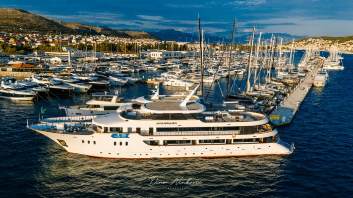 Marina Baotić DINO_NINKOVIC_DENINE_PRODUCTION-23 (2)